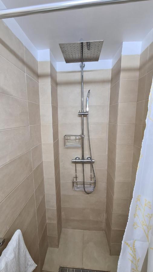 Studio Albert Râmnicu Vâlcea Εξωτερικό φωτογραφία